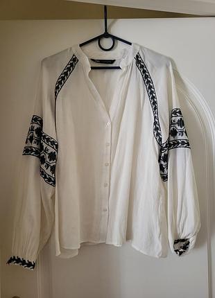 Вышиванка zara цвет айвори
