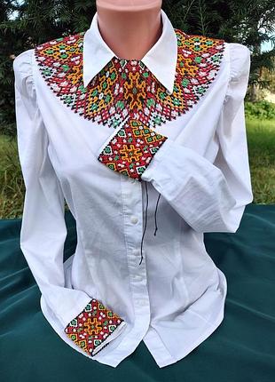 Комплект украшения силянка с браслетами