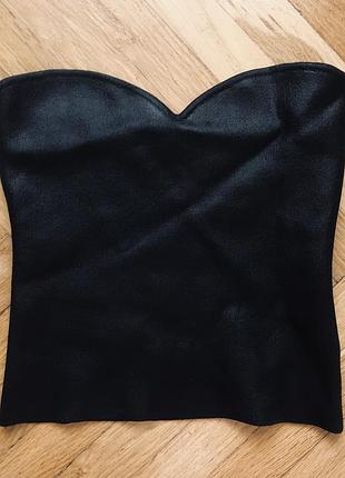 Корсетний топ бандо чорного кольору zara
