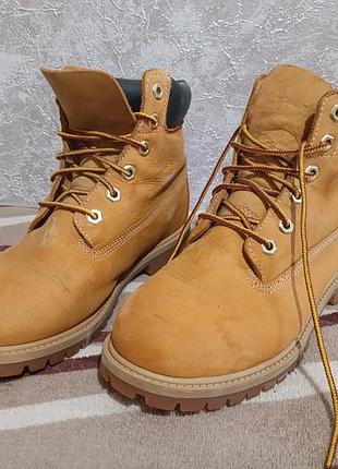 Кожаные демисезонные ботинки timeberland унисекс р.37.5