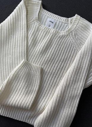 Вʼязана тепла кофта