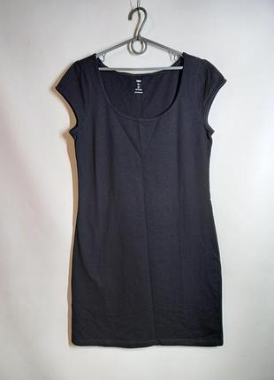 Трикотажное платье размер l