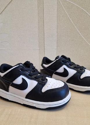 Кросівки nike dunk low оригінал розмір 25
