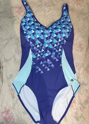 Класний класичний купальник debenhams в басейн пляжу тренування.