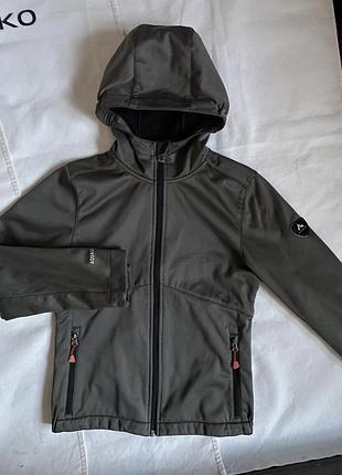 Кофта куртка софтшелл на 9-10 років