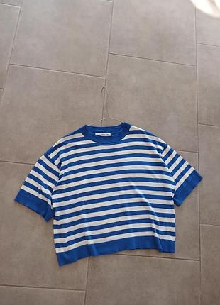 Элегантный джемпер футболка