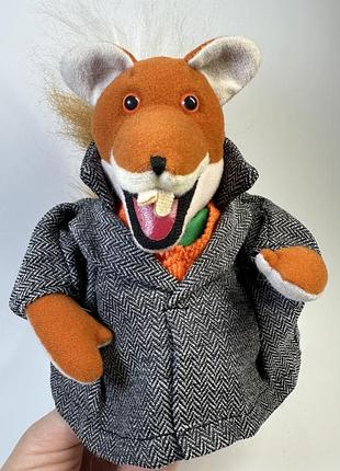 Мʼяка іграшка лисеня базіла браша, basil brush