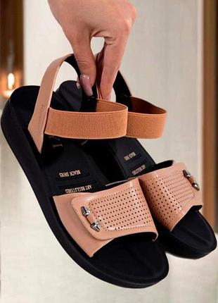 Босоножки женские