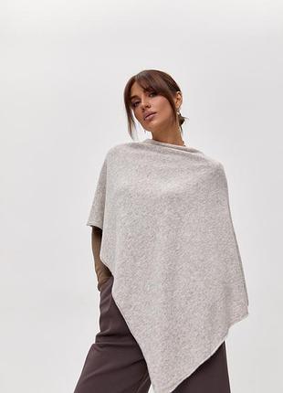 Пончо з преміальної пряжі вовни ягняти та кашеміру