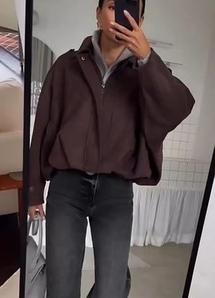 Невероятно стильный, трендовый бомбер. хит.