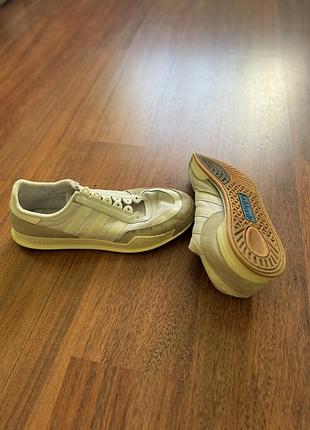 Кросівки adidas 3