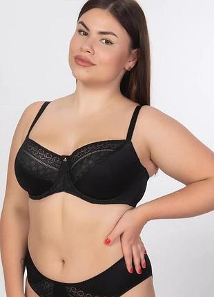 Черный бюстгалтер с полупоролоновой чашкой, чашка э