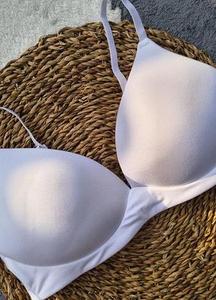 Мʼякий бюст від primark