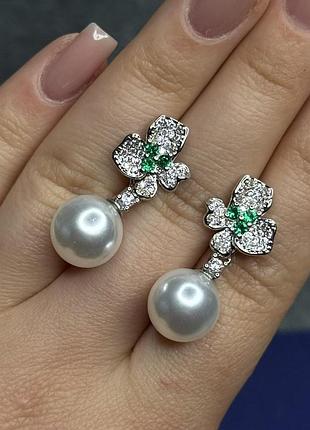 Серьги с жемчужинками