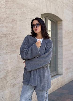 Женский качественный теплый укороченный кардиган на запах с поясом серый графитовый