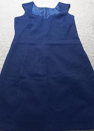 Платье офисное,классическое