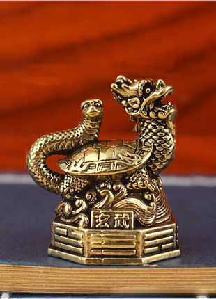 Статуэтка сюаньу охранник севера No1