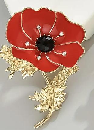 Брошка мак