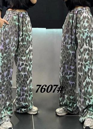 Жіночі штани прогулянкові штани з леопардовим принтом