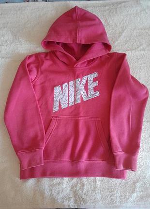 Фирменная одежда для девочки