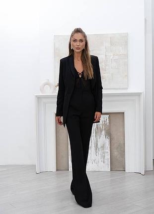 Шикарний костюм