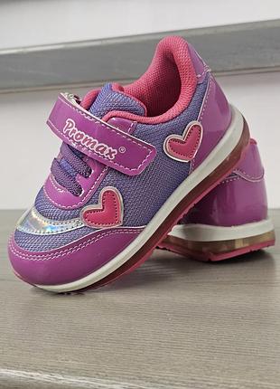 Кроссовки для девочки