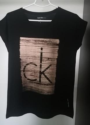 Футболка женская calvin klein jeans.