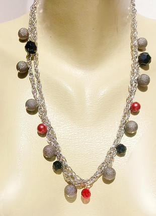 Колье из бусины на цепочке