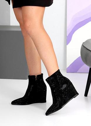 Черевики жіночі чорні стрази на платформі