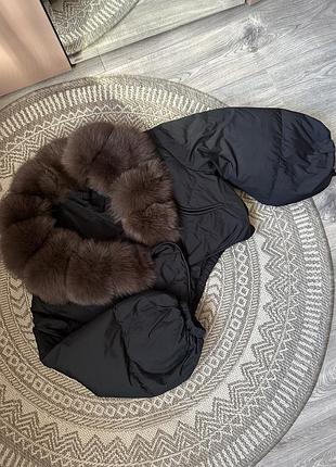 Пуховик з натуральним наповнювачем і хутром