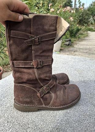 Женские ботинки замшевые
