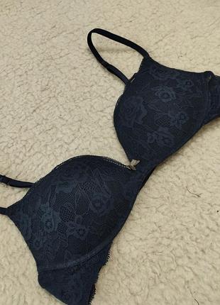 Бюстгальтер без косточек 80 в ( по замерам) пуш -ап  италия