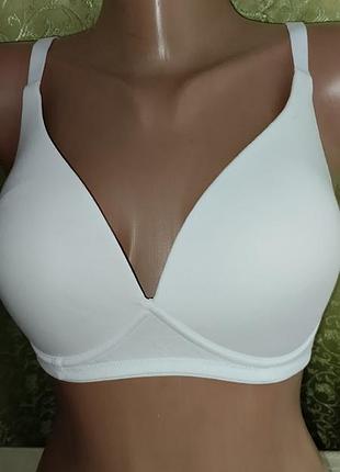 Бюстгальтер