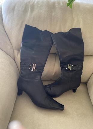 Черевики жіночі