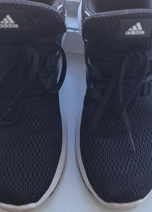 Жіночі оригінальні кросівки adidas