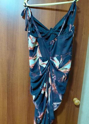 Женское платье