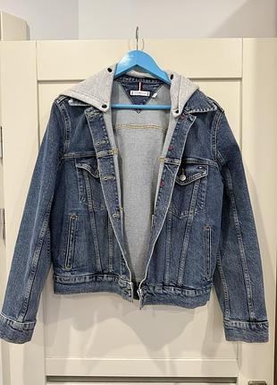 Джинсовка tomy hilfiger 38
