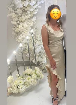 Сукня атласна