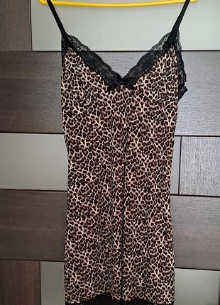 Нічна білизна пеньюар ночнушка