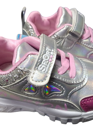 Кроссовки для девочек