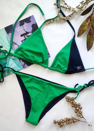 Tommy hilfiger s 36 купальник на зав'язках трикутники