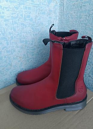 Новые женские ботинки челси на молнии бренда bugatti