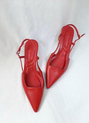 Красные лодочки слингбеки