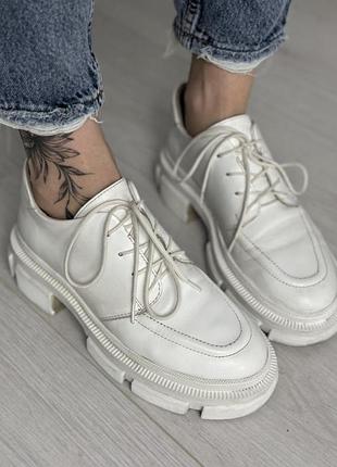 Лофери ,36 р, в ідеальному стані.шкіра.