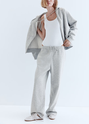 Спортивні штани жіночі h&m,сірі,широкі,брюки,трьохнитка,фліс,вільні,на флісі,спортивки,на резинці,з зав'язками,на зав'язках