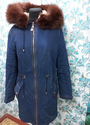 Стильна утеплена жіноча джинсова парка