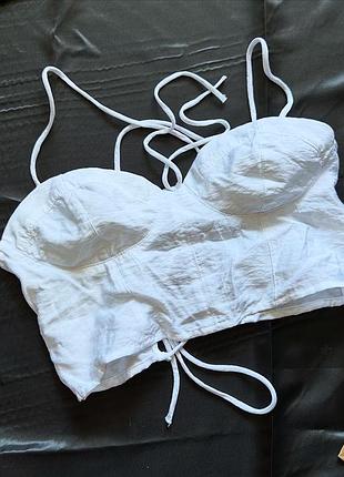 Білосніжний топ