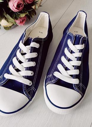 39 (25 см) кеди, устілка пружинить  артикул: 24464  бренд: new look (нью лук)