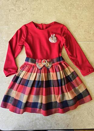 Красивое детское платье 104 см