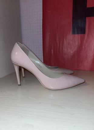 Підбори vitto rossi